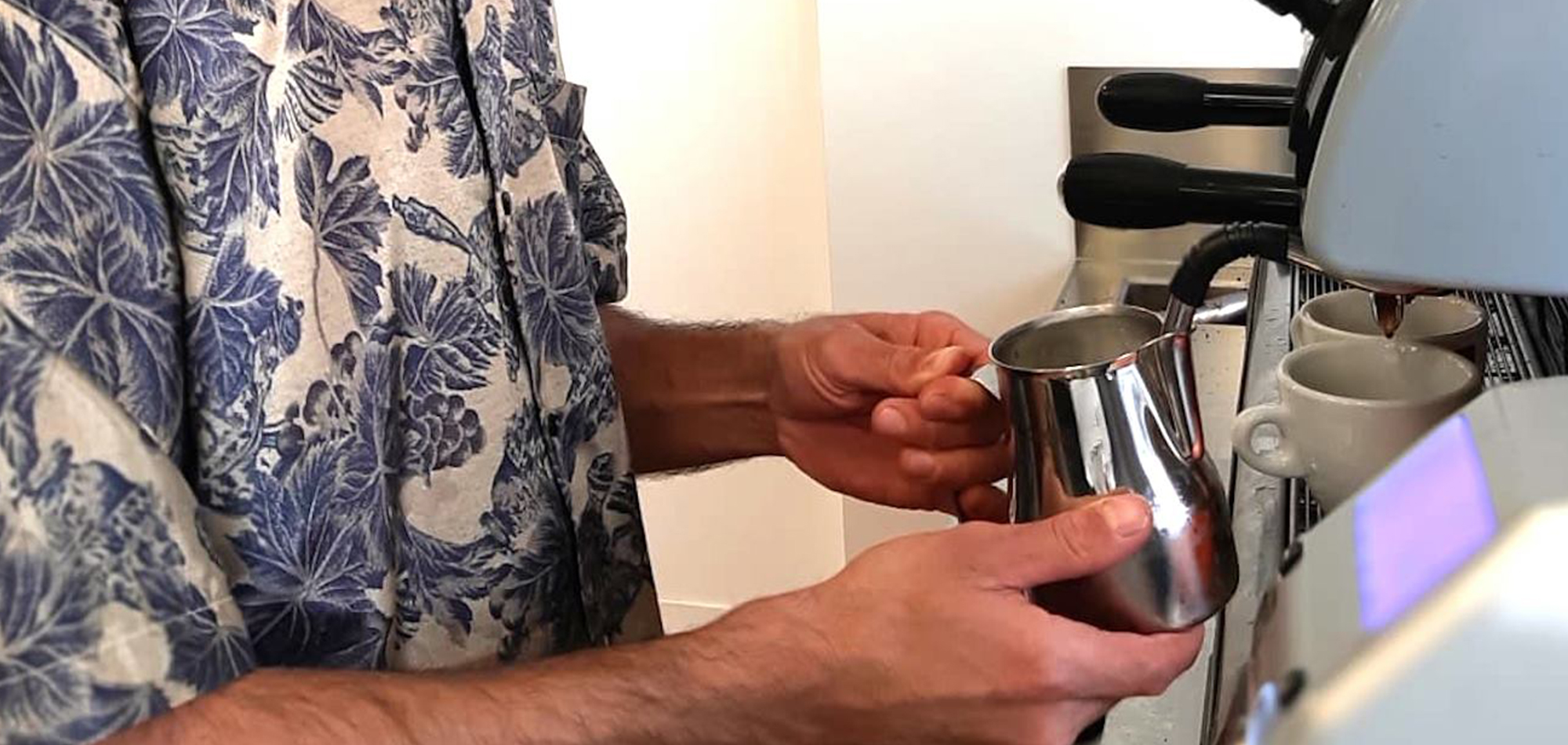 caffè, mokasirs, moca, torrefazione, pavia, grani, capsule, cialde, espresso, bar, latte art, training, macinato, solubile